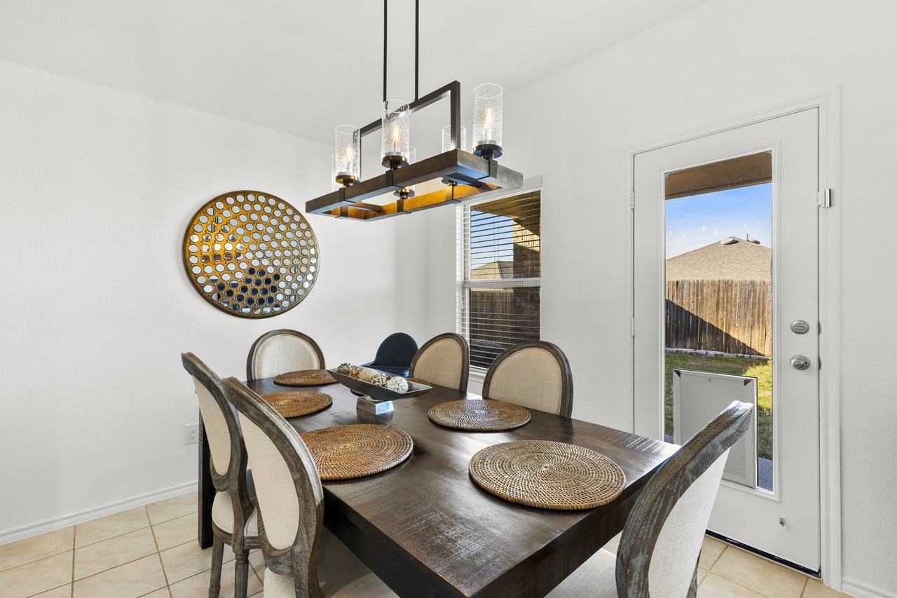 1111 Mercury Drive #NA - Photo 7 of 27