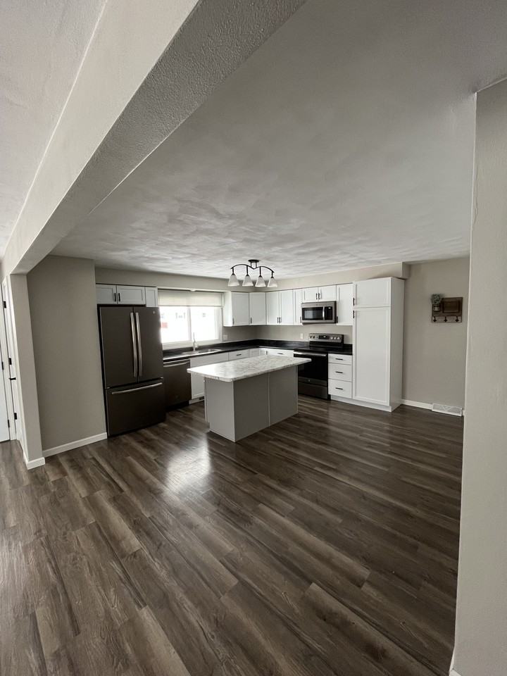 509 South Matthias Street #NA - Photo 4 of 19