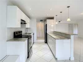 featured image of 6342 Longboat Lane West