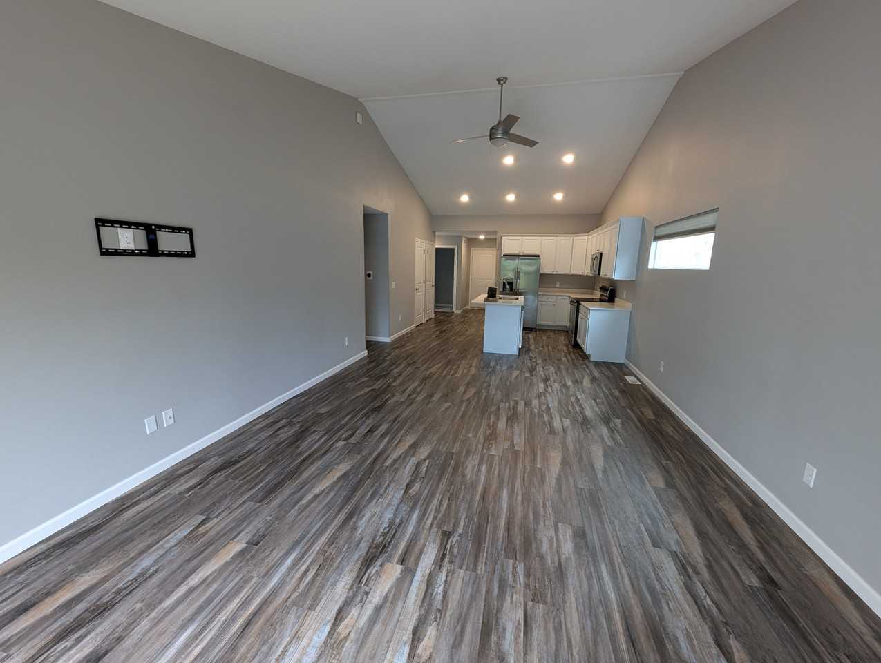 5101 Comstock Drive #1 - Photo 3 of 25