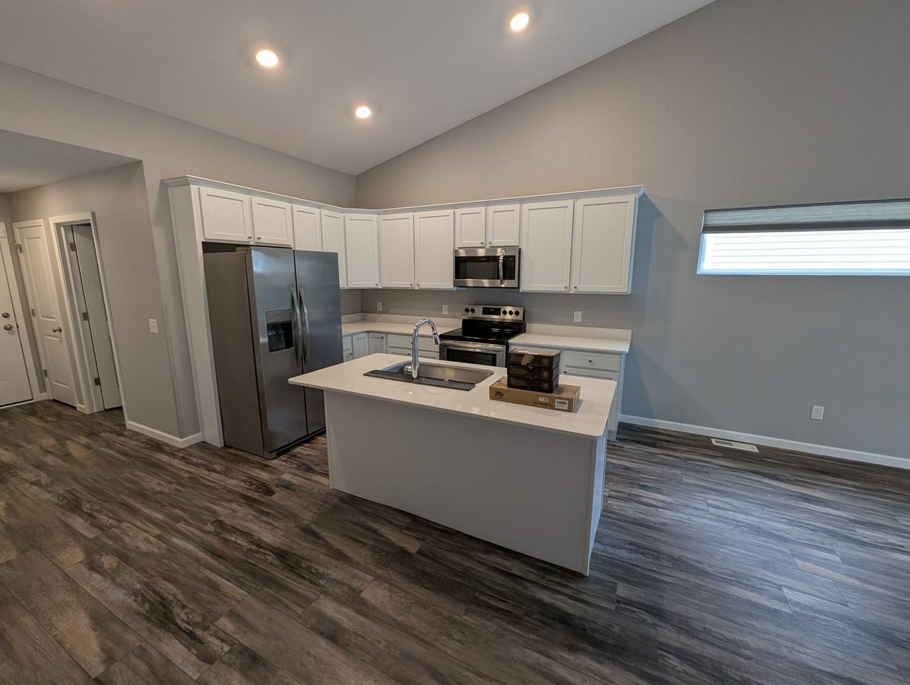 5101 Comstock Drive #1 - Photo 4 of 25