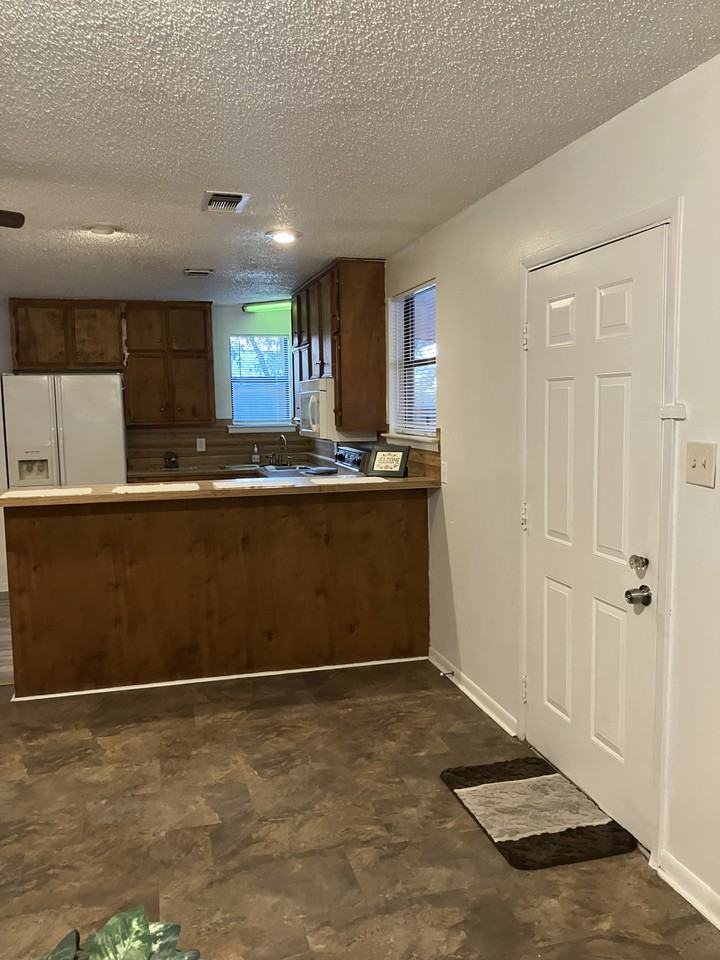 20681 Fm 306 Ste A #NA - Photo 6 of 25