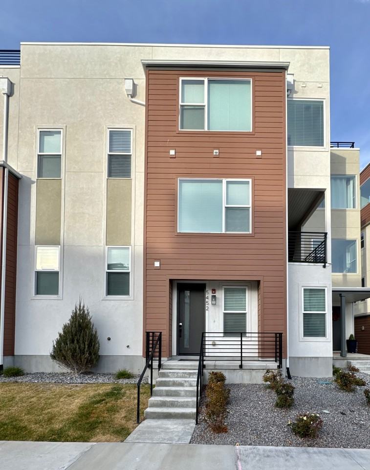 5452 W Cardinal Park Rd #R1 - Photo 3 of 43