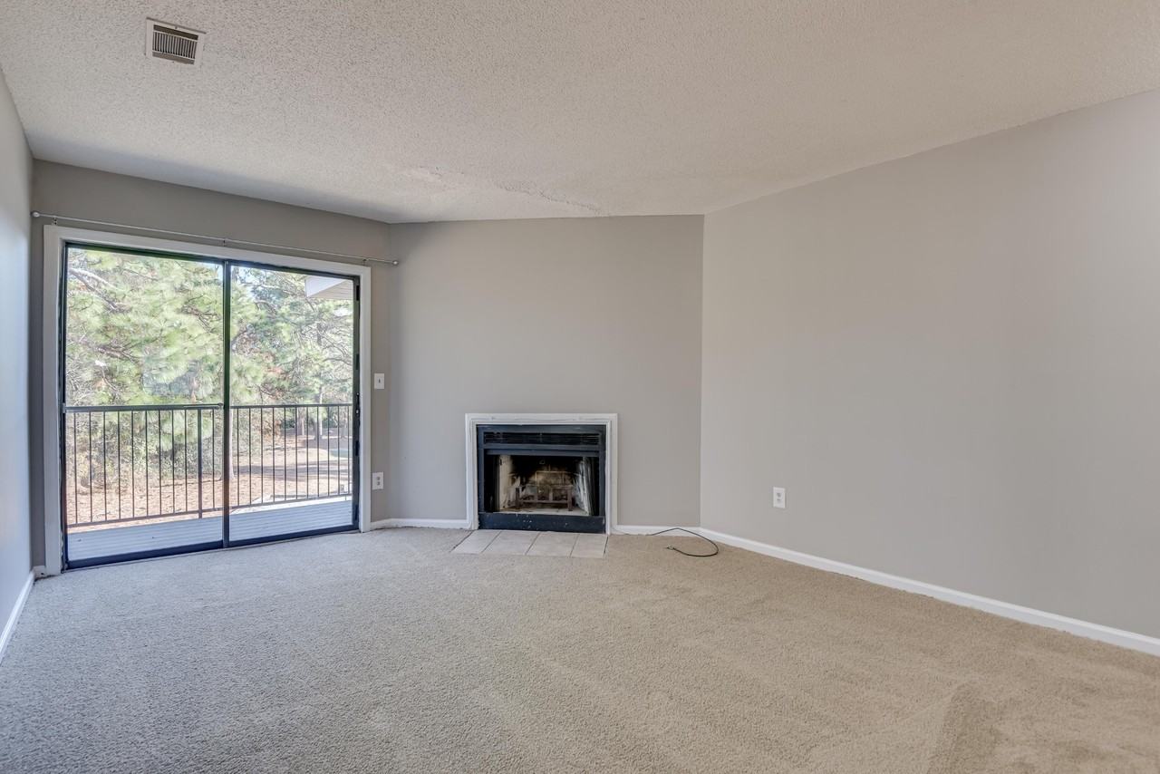 Regency Village - Photo 4 of 50