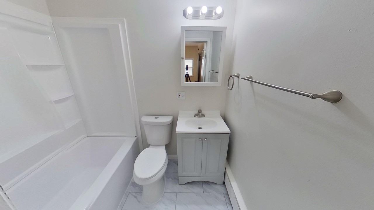 420 Delaware Avenue - Photo 6 of 29