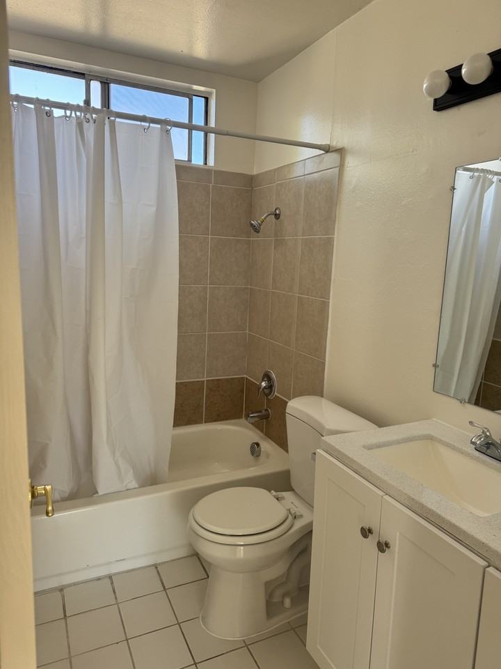 Menlo Ave. - Photo 4 of 14