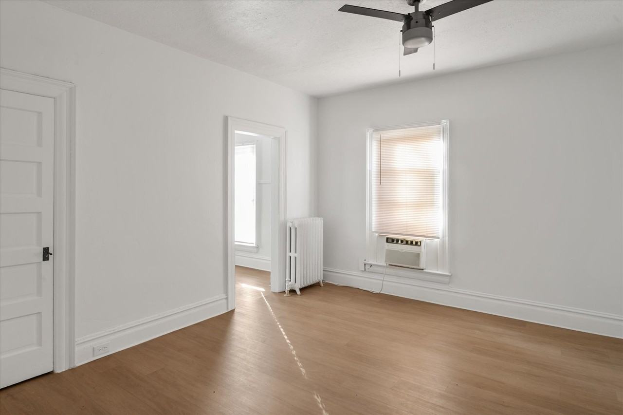 376 East 5th Avenue - Photo 4 of 20