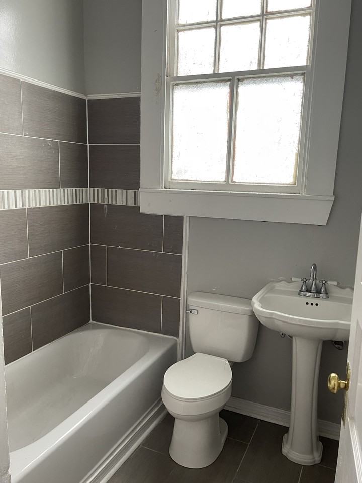 1812 General Pershing - Photo 4 of 20