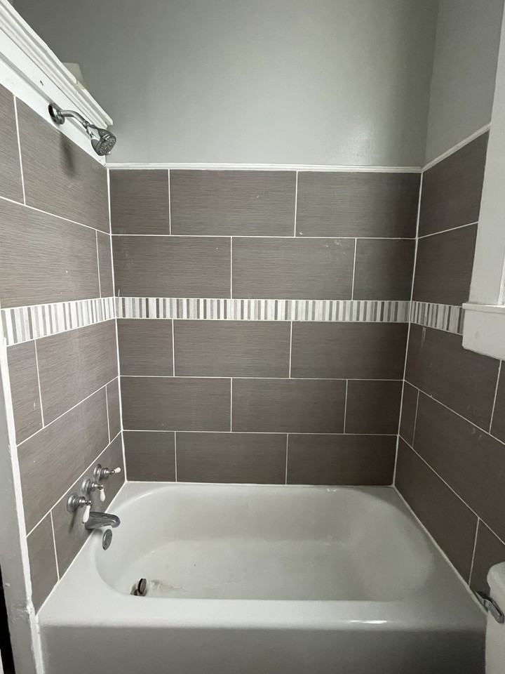 1812 General Pershing - Photo 6 of 20