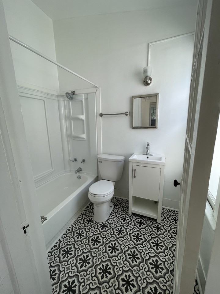 7820 St Charles Ave. - Photo 6 of 7