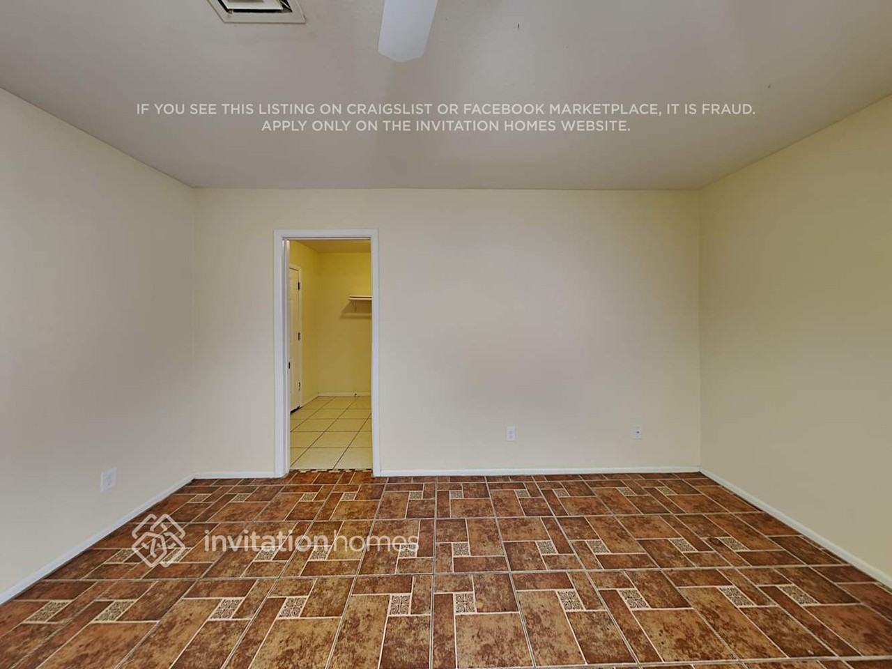 8008 West Mescal Street - Photo 6 of 19