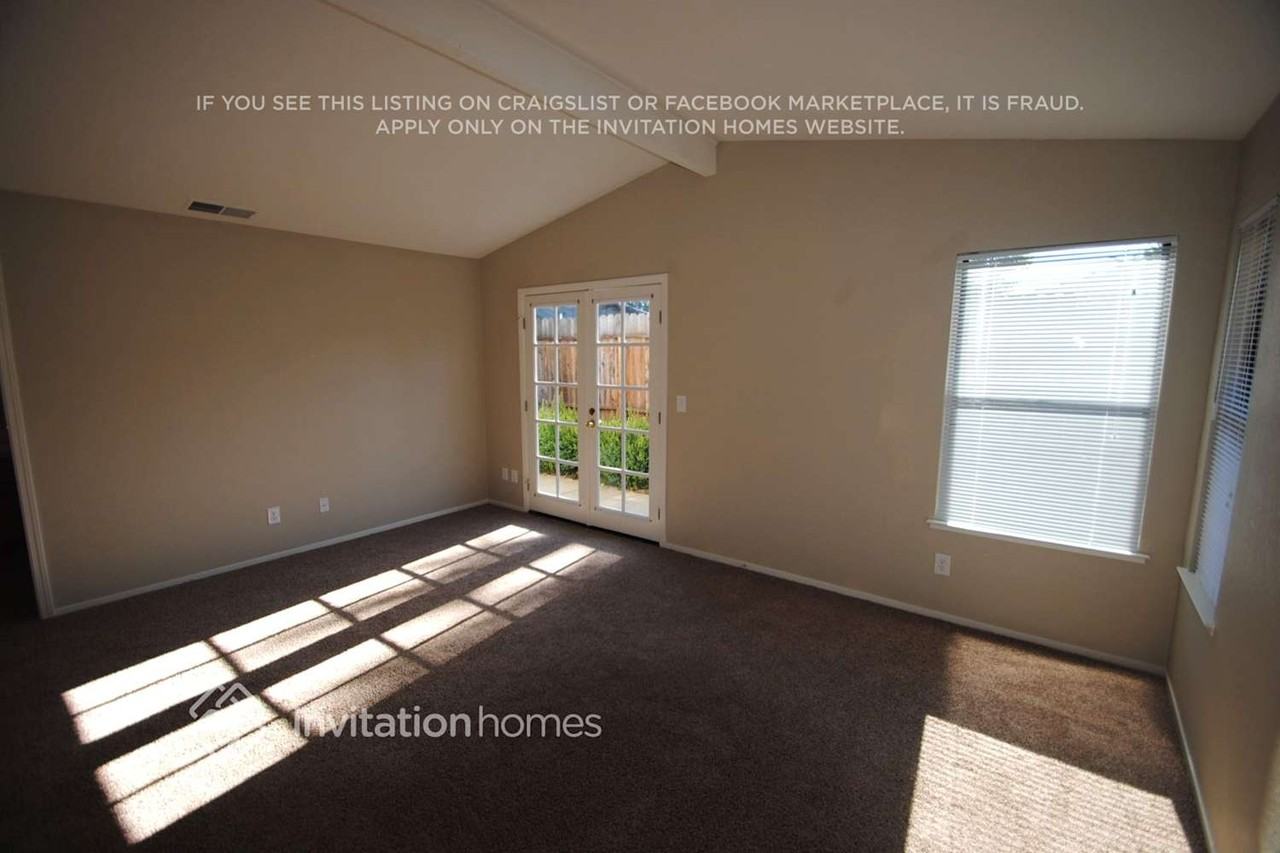 439 R Street - Photo 6 of 16