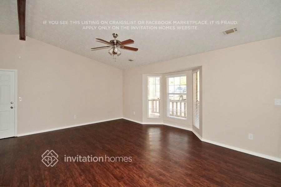 3071 Eastland Way - Photo 2 of 12