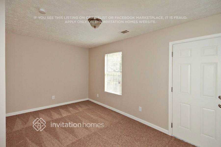 3071 Eastland Way - Photo 6 of 12