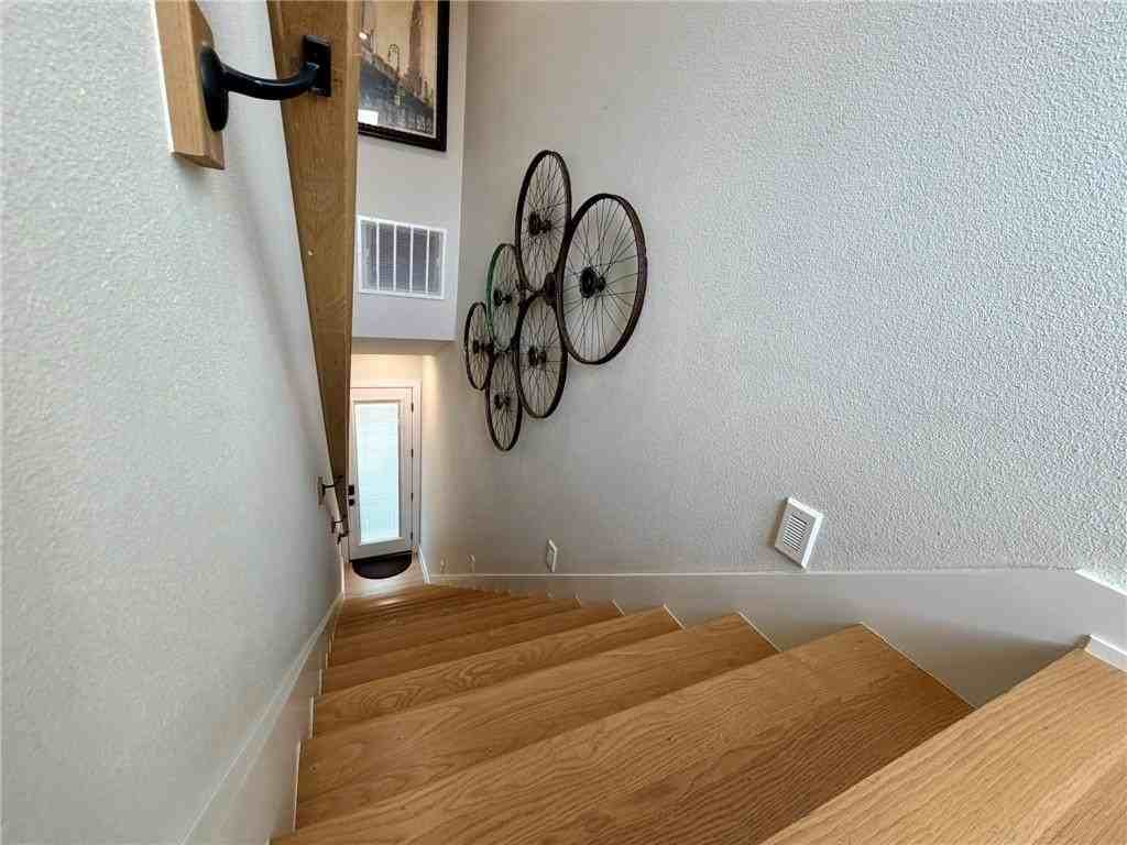 611 Southwest C Street - Photo 5 of 14