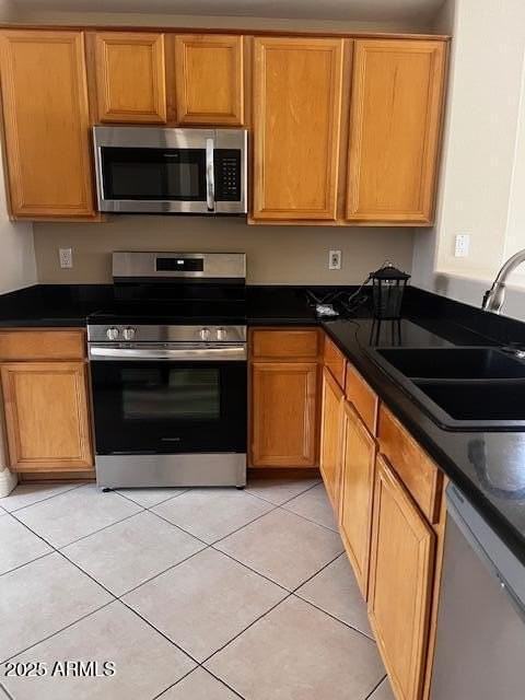 1719 E Horseshoe Ave - Photo 2 of 25