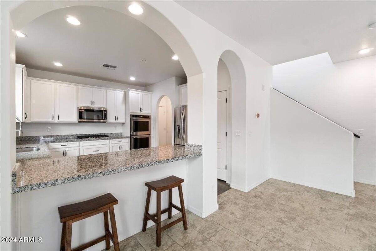 12318 Cactus Blossom Trail - Photo 4 of 22