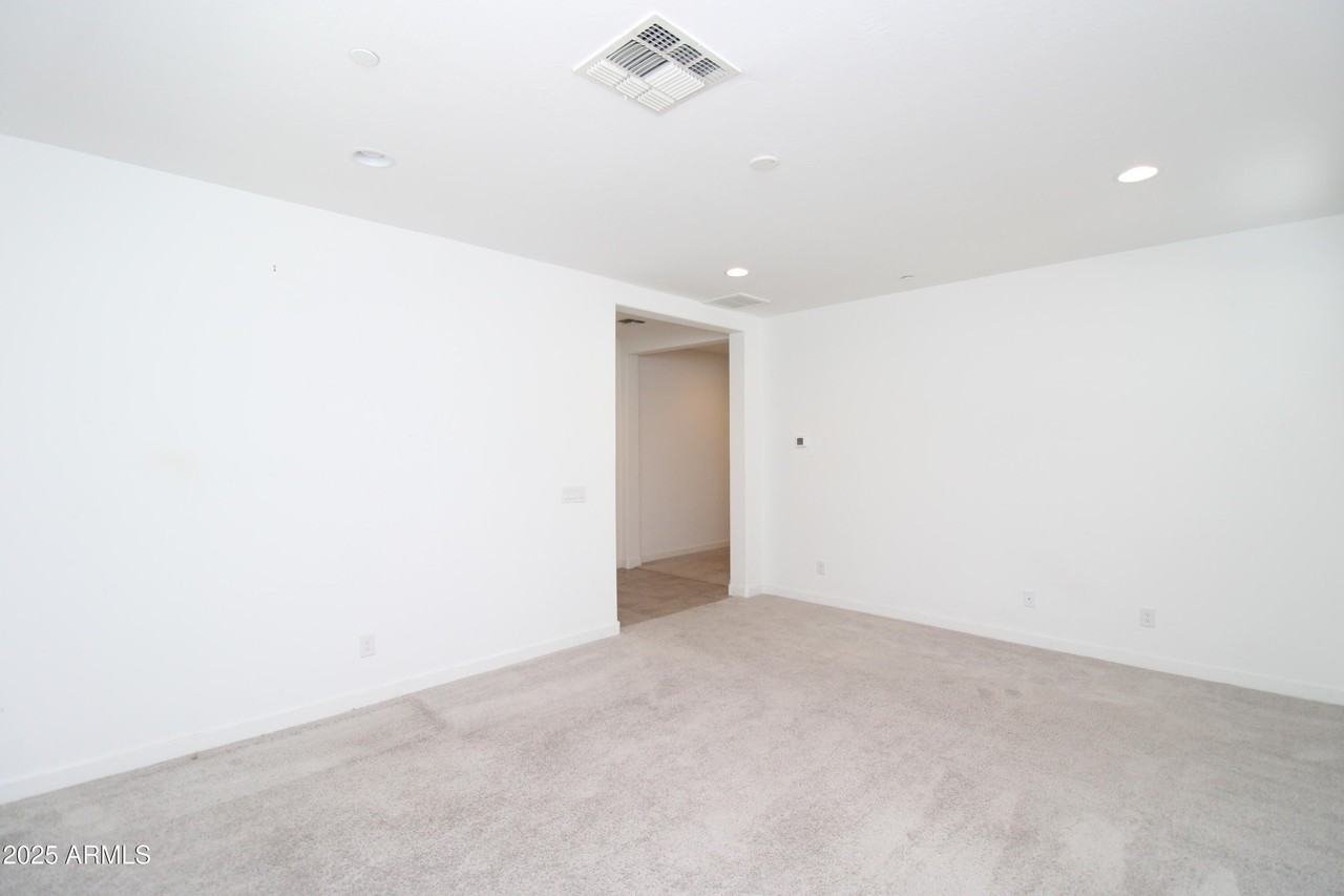 12546 W Calle De Baca - Photo 7 of 23