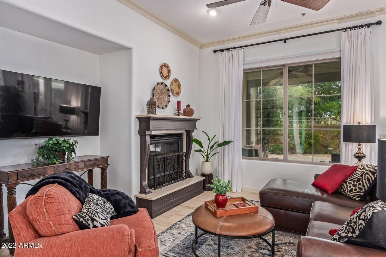 7232 Eclipse Drive - Photo 6 of 34