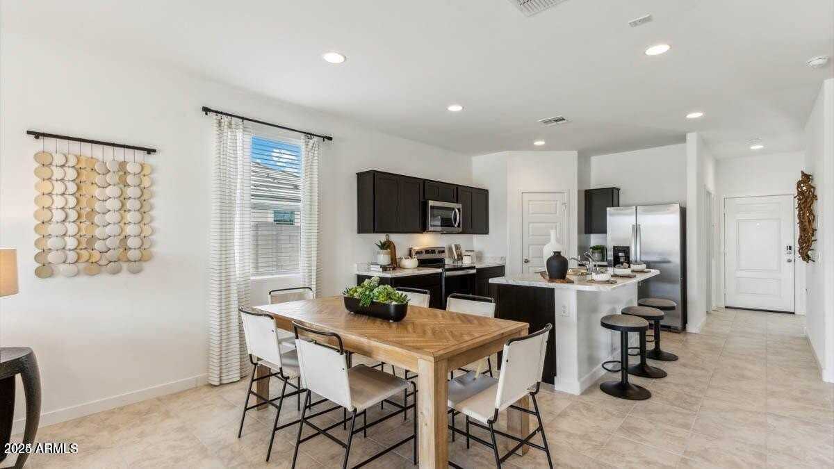 5447 E Axle Ln - Photo 7 of 15