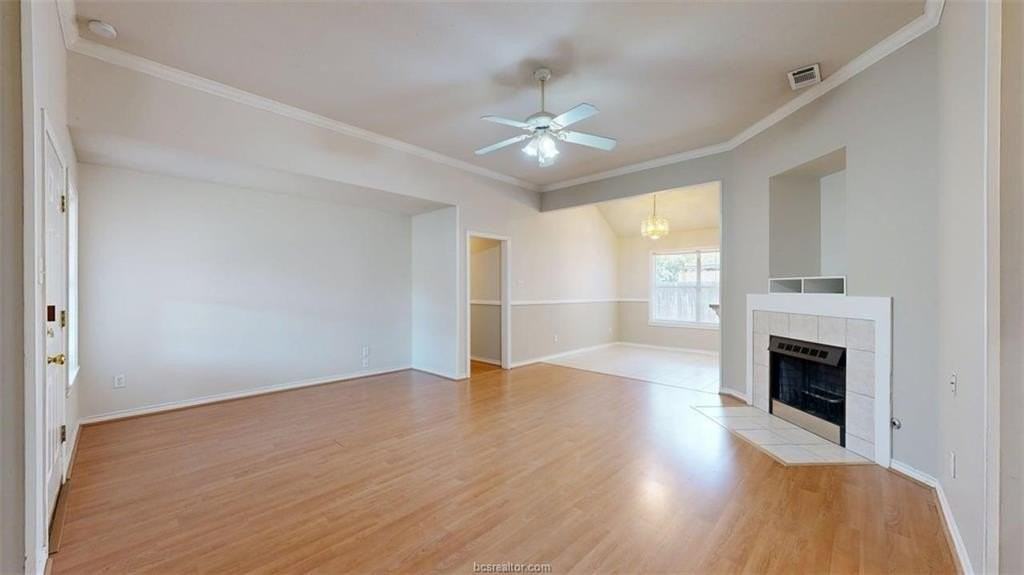 235 Stuttgart Circle - Photo 2 of 33