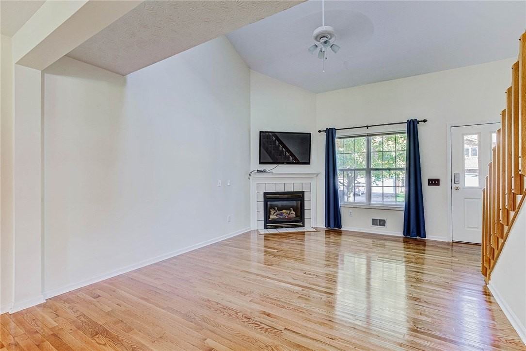 1285 Courtney Drive - Photo 7 of 41