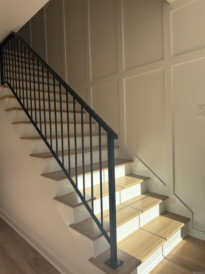 412 Prickett Road - Photo 7 of 33