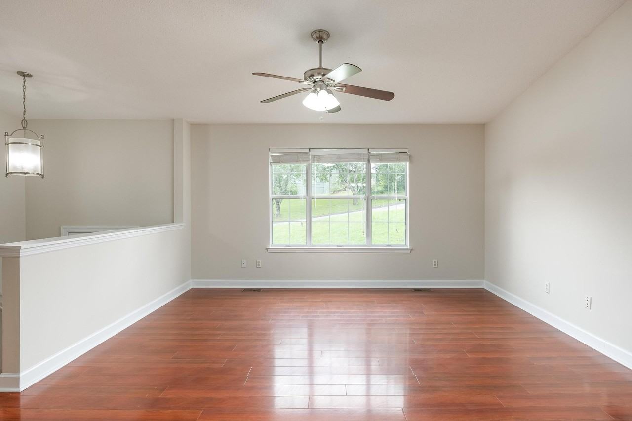 69 Jason Drive - Photo 4 of 41