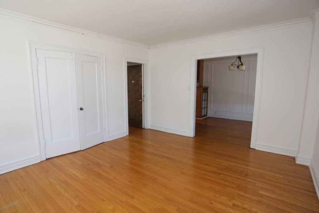 6200 North Clark Street #26-3A - Photo 6 of 7