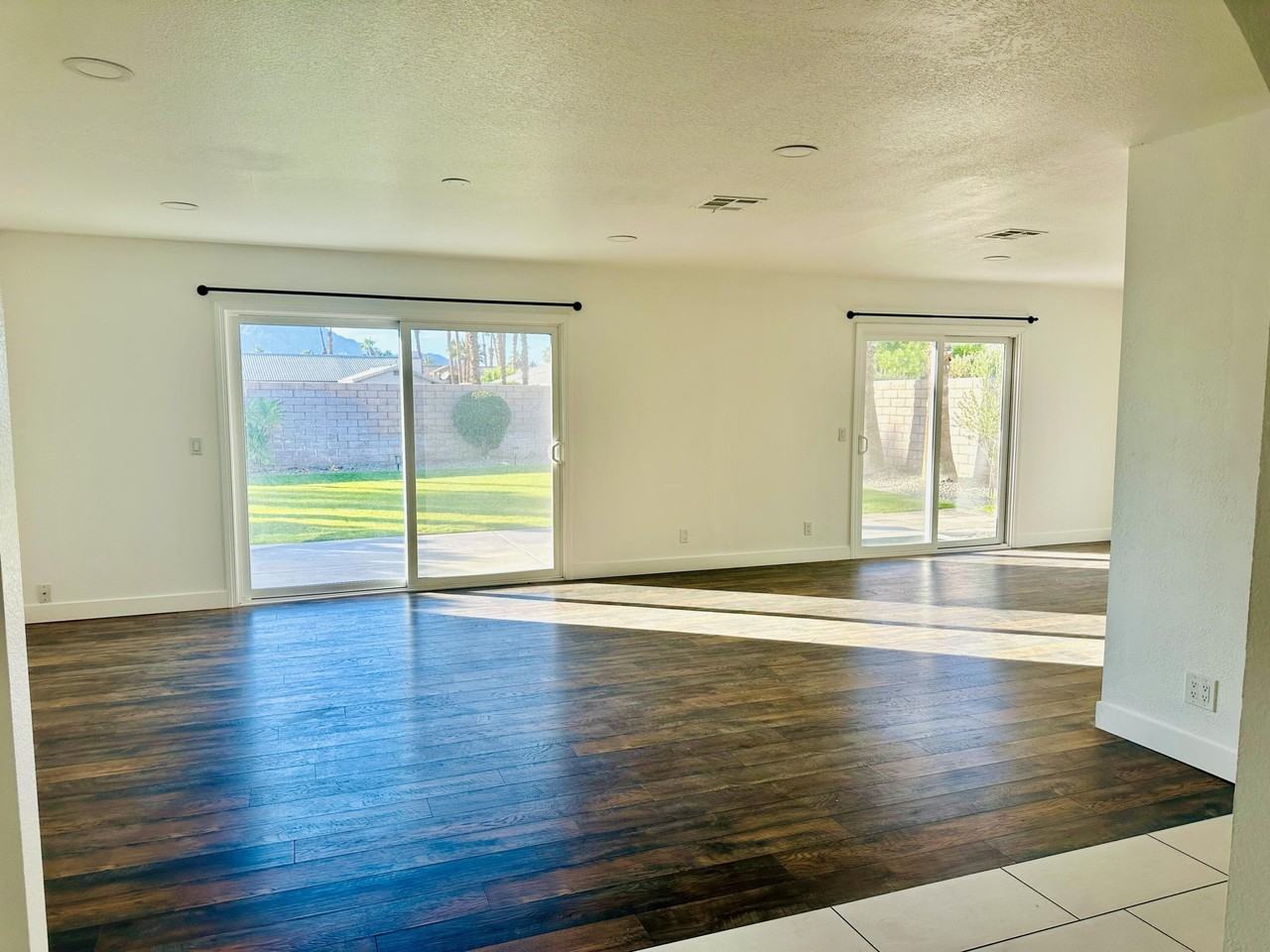 27131 Shadowcrest Lane - Photo 3 of 41