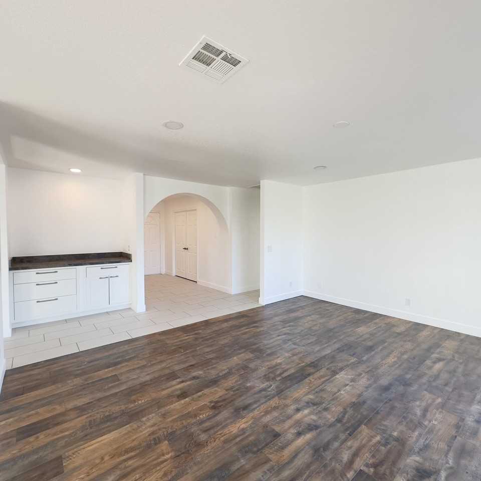 27131 Shadowcrest Lane - Photo 5 of 41