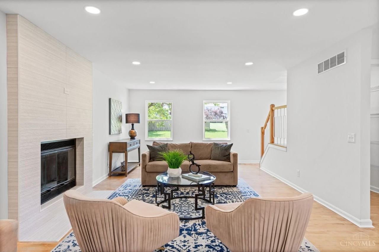 6441 Euclid Avenue - Photo 3 of 41