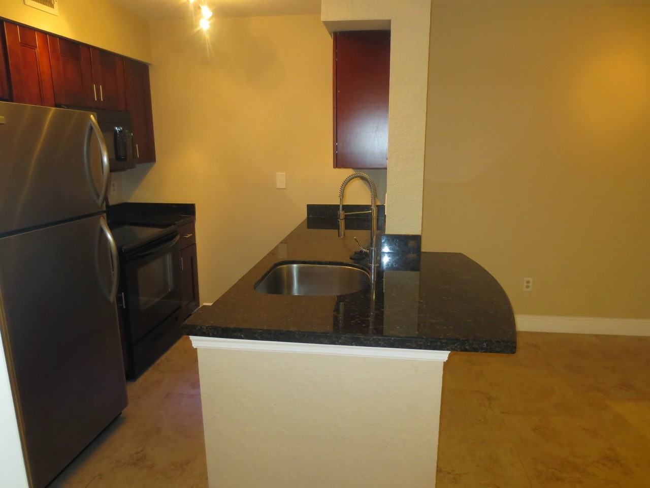 2871 North Oakland Forest Drive #1 - Photo 3 of 42