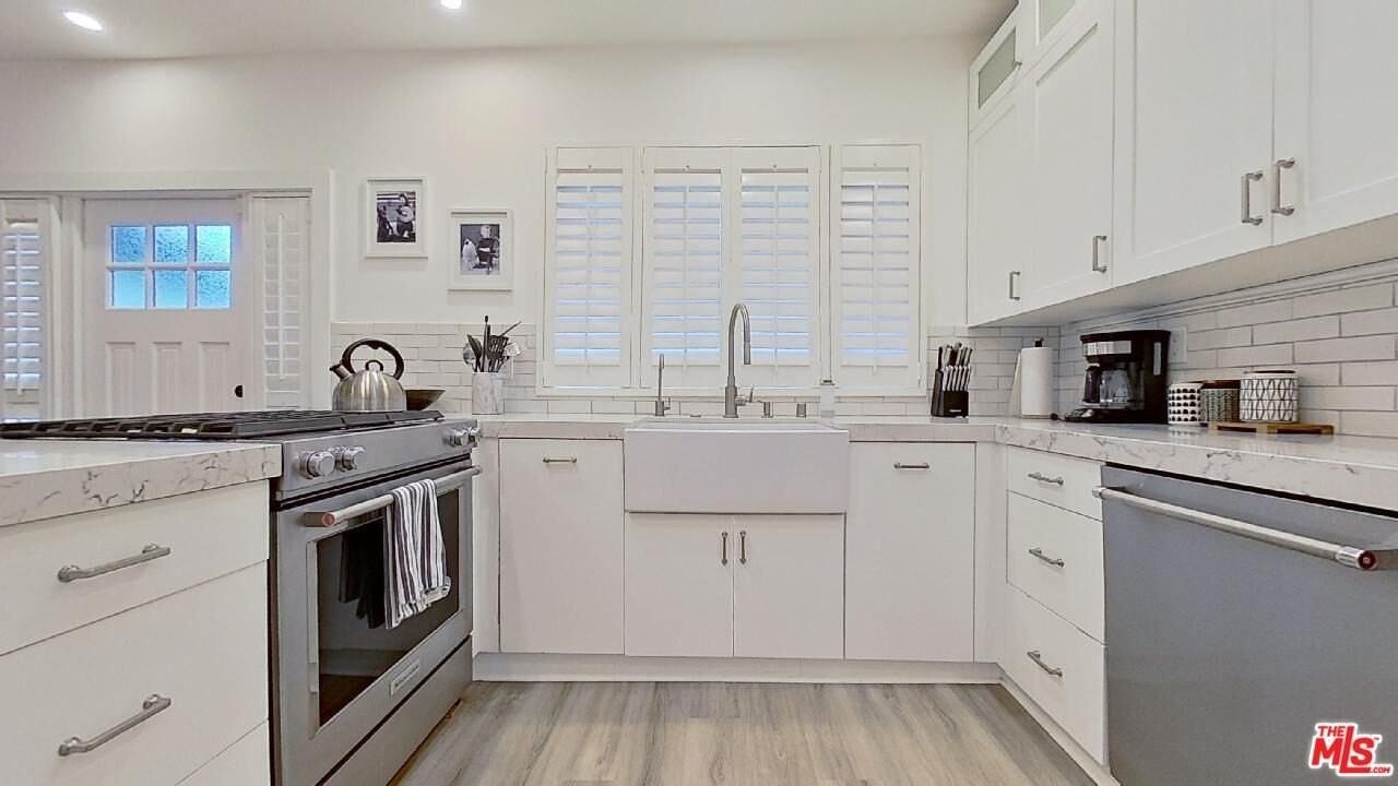 2229 Oak Glen Place - Photo 6 of 19