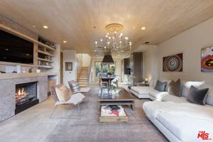 featured image of 812 Brooks Ave