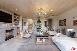 812 Brooks Ave - Photo 1 of 1