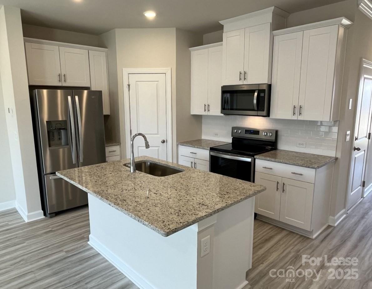 3703 Backwater Street - Photo 7 of 23