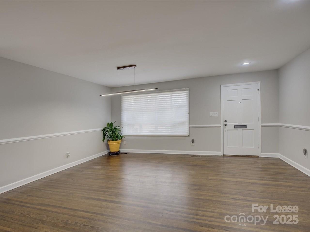 6219 Colchester Place - Photo 6 of 47