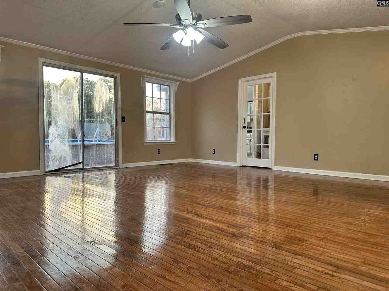 221 Bentgrass Lane - Photo 2 of 17