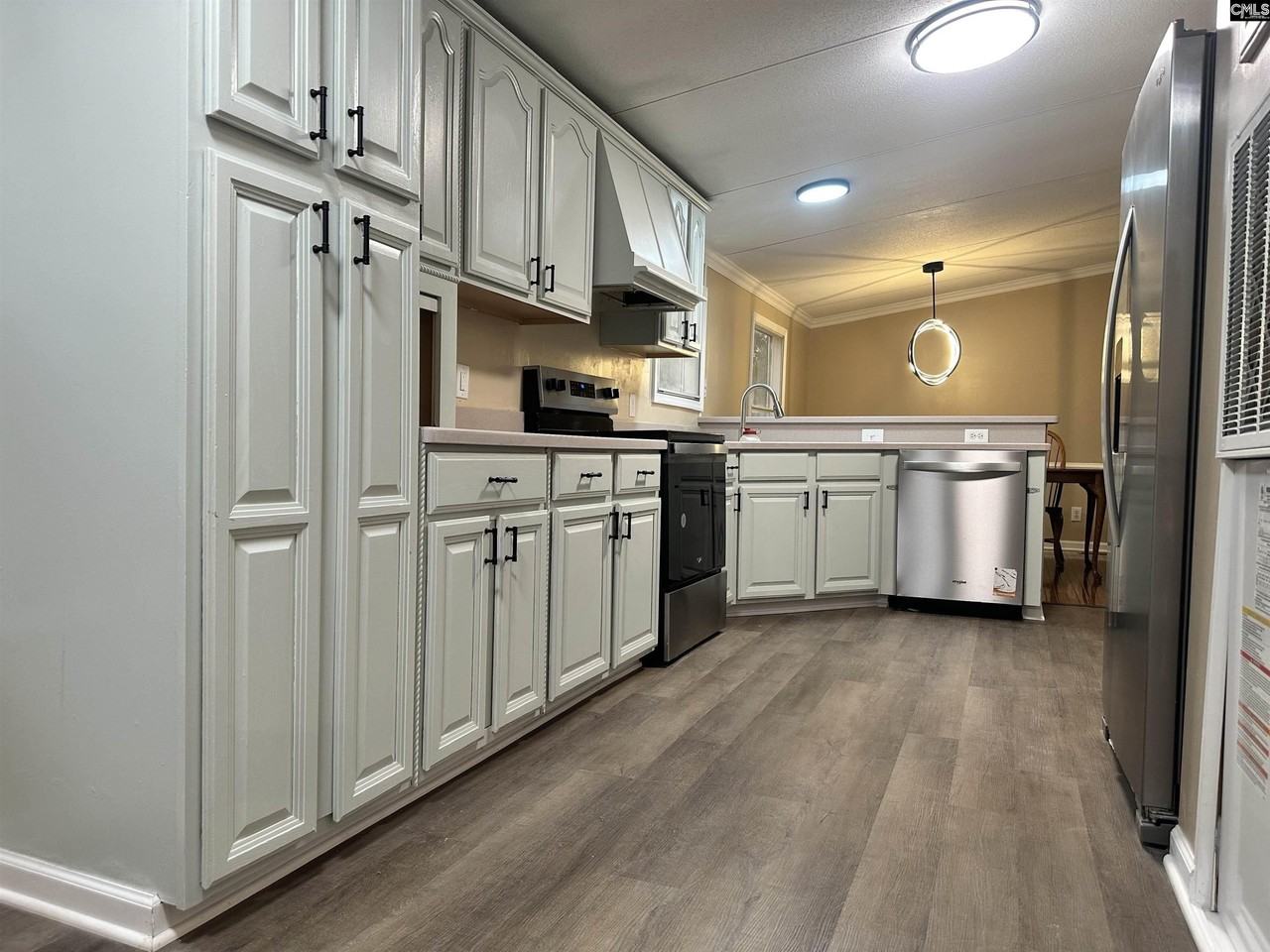 221 Bentgrass Lane - Photo 3 of 17