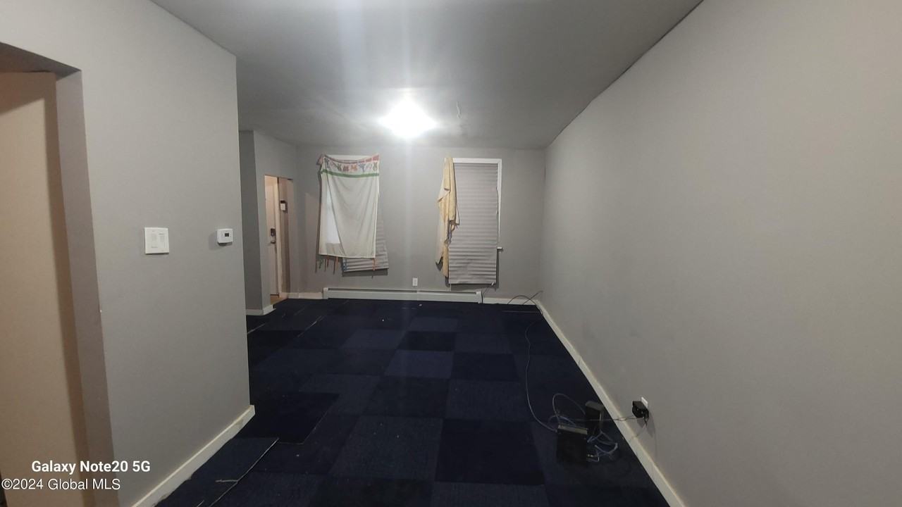 316 Second Street - Photo 4 of 38