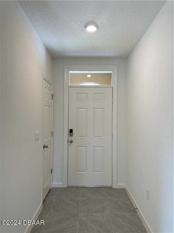 139 Empire Terrace - Photo 4 of 31