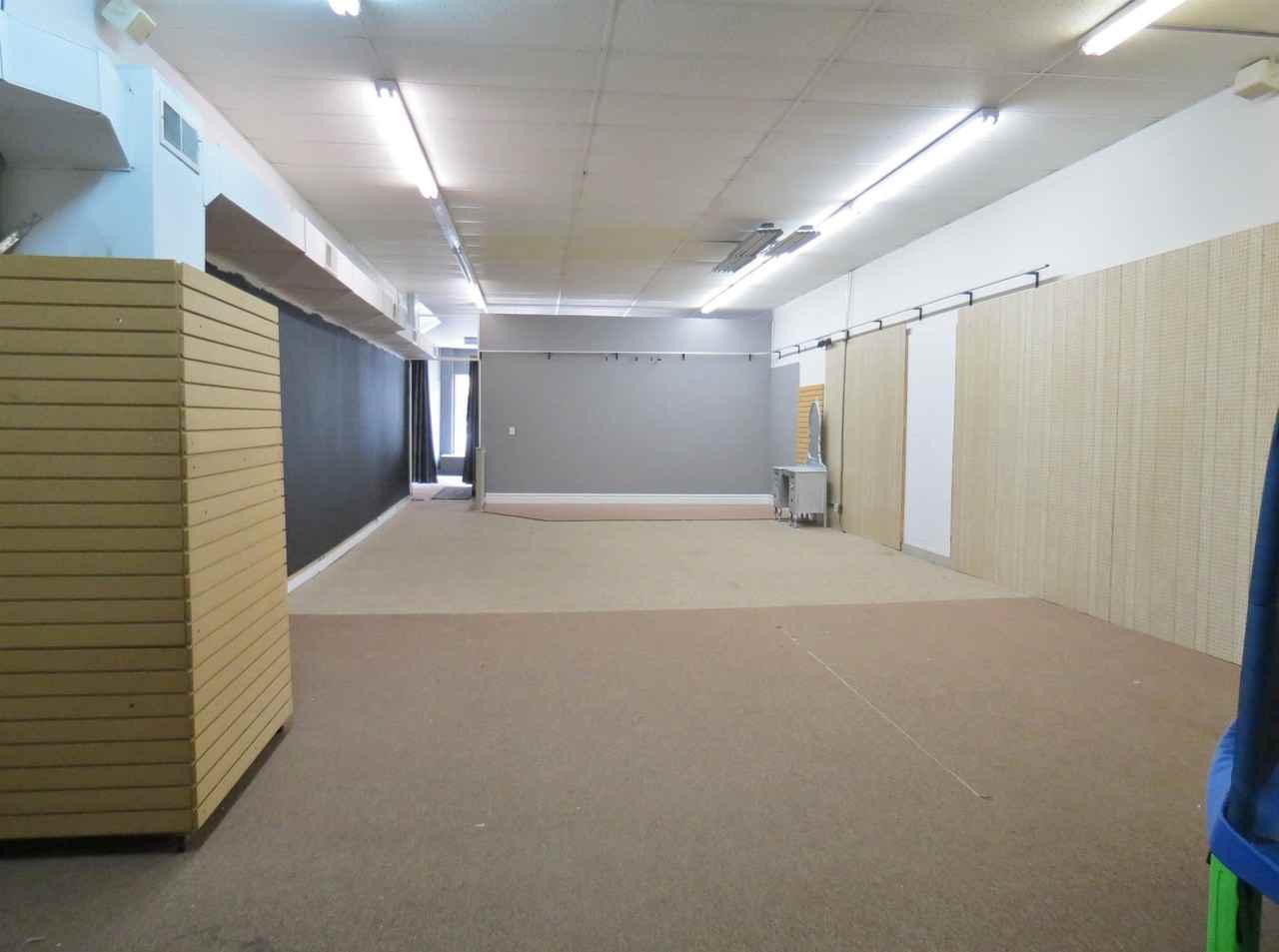 105 South Main Street - Photo 4 of 8