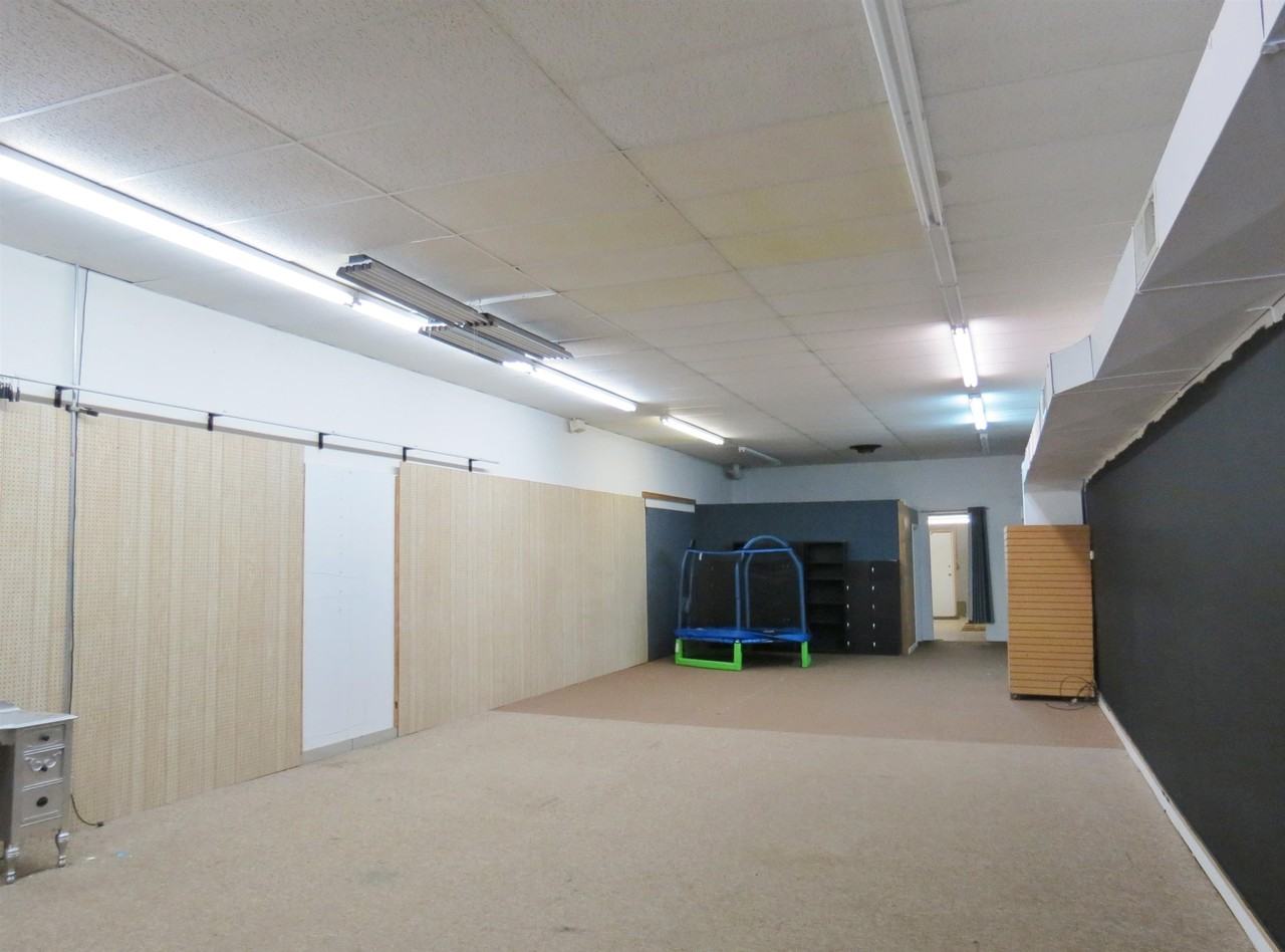 105 South Main Street - Photo 5 of 8