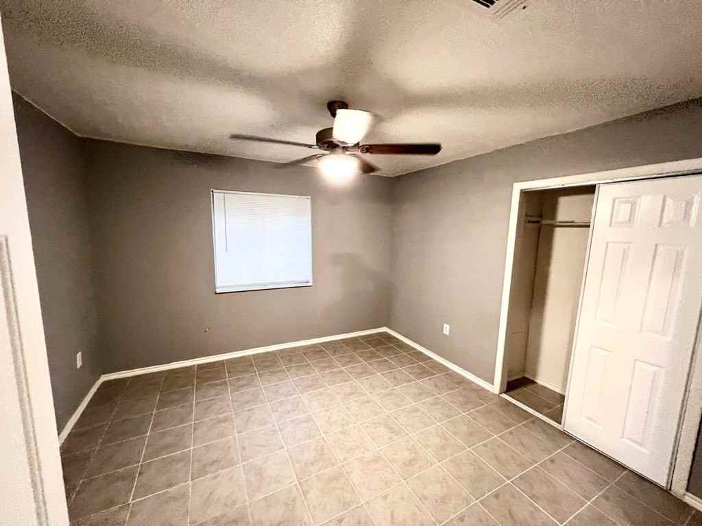 635 North Colorado Street - Photo 7 of 17