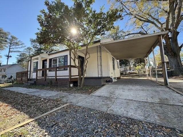 1946 Hazelwood Drive Southeast - Photo 3 of 17
