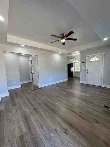 1946 Hazelwood Drive Southeast - Photo 5 of 17