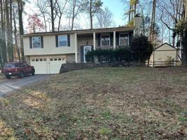 featured image of 1733 Ellenwood Dr Ne