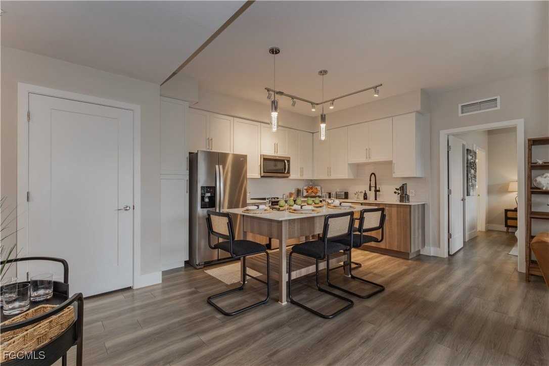 9920 Portofino Vineyards Circle #108 - Photo 2 of 16