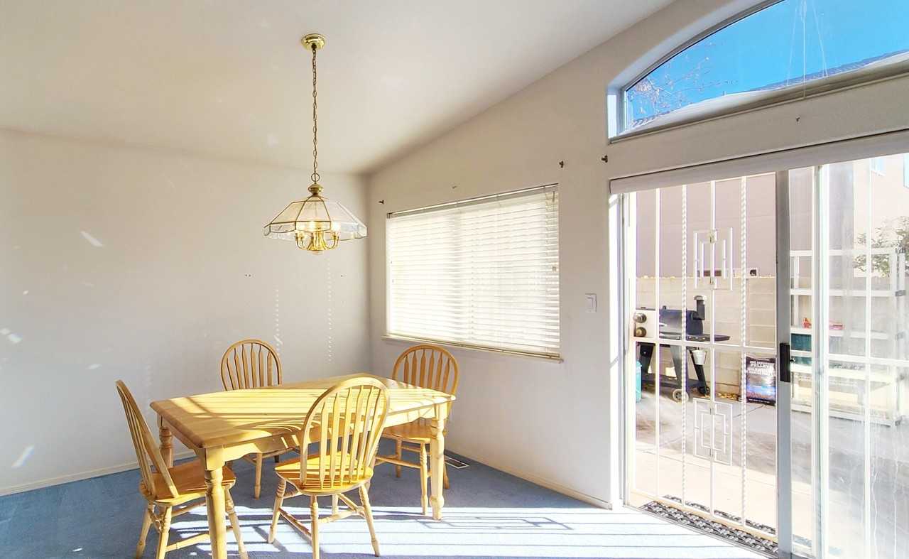 7224 Quail Springs Place Northeast - Photo 4 of 9